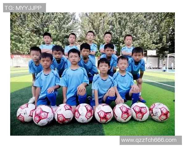 送足球回家让每一个孩子都能在绿茵场上追逐梦想与快乐